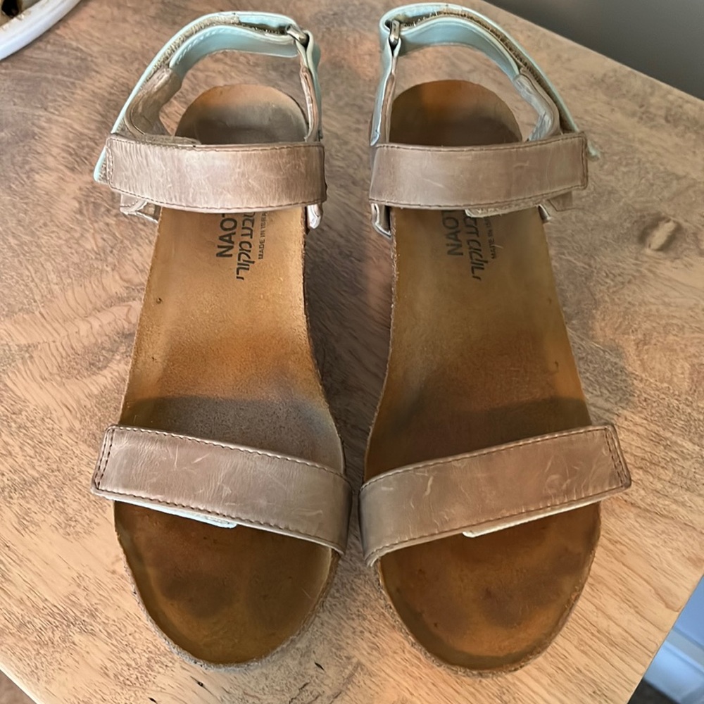 NOAT sandles